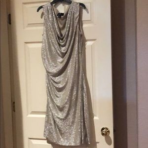 Ronni Nicole Silver dress size 16 (worn once)